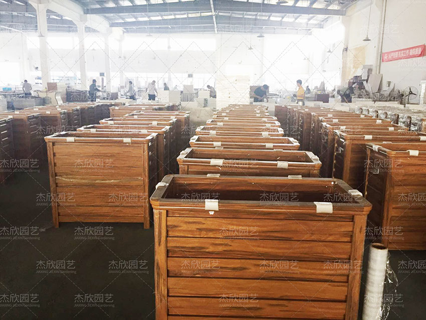 鋁合金花箱廠家直銷，質(zhì)量如何？