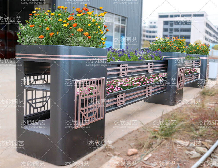 不銹鋼花箱有哪些突出優(yōu)勢(shì)？