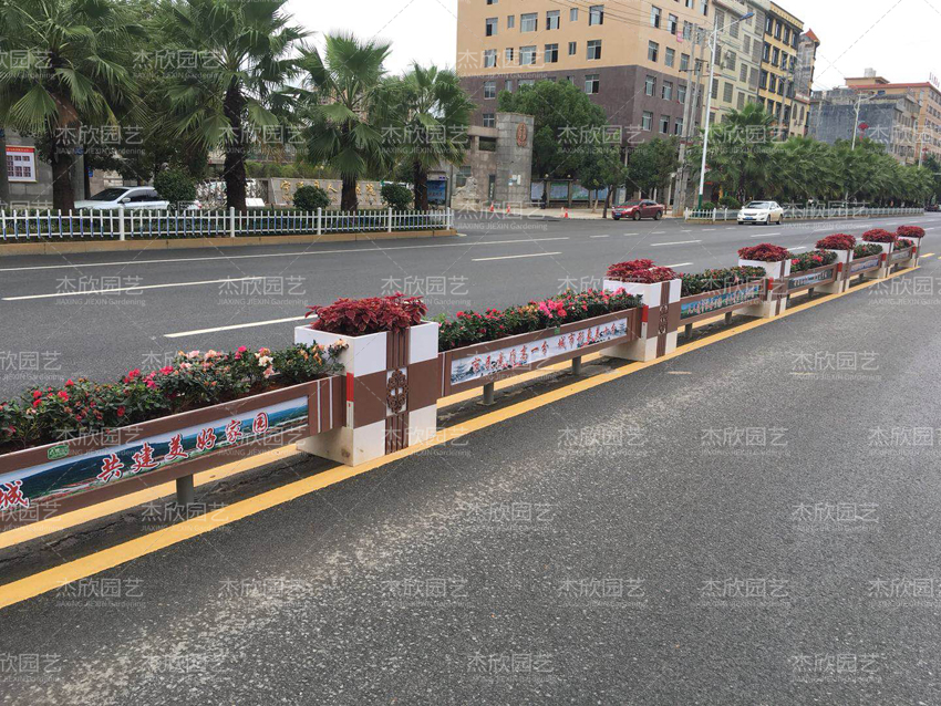 鋁合金花箱護(hù)欄有哪些優(yōu)勢(shì)特點(diǎn)？