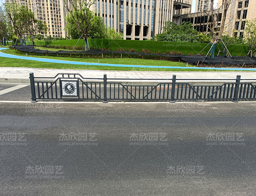不銹鋼花箱護欄湖州案例